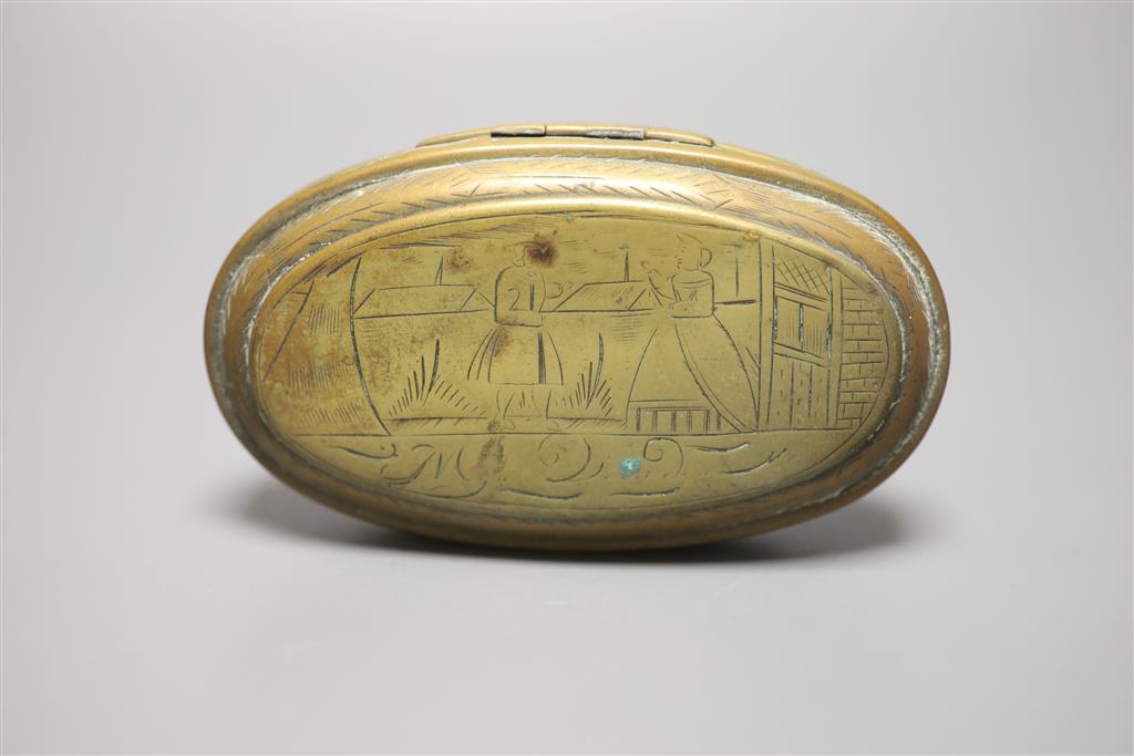 An 18th century Dutch brass tobacco box, width 13.5cm